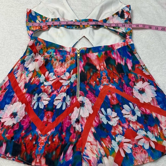 NBD WOMENS Summer Cut out Colorful Floral Halter Romper - Picture 5 of 14